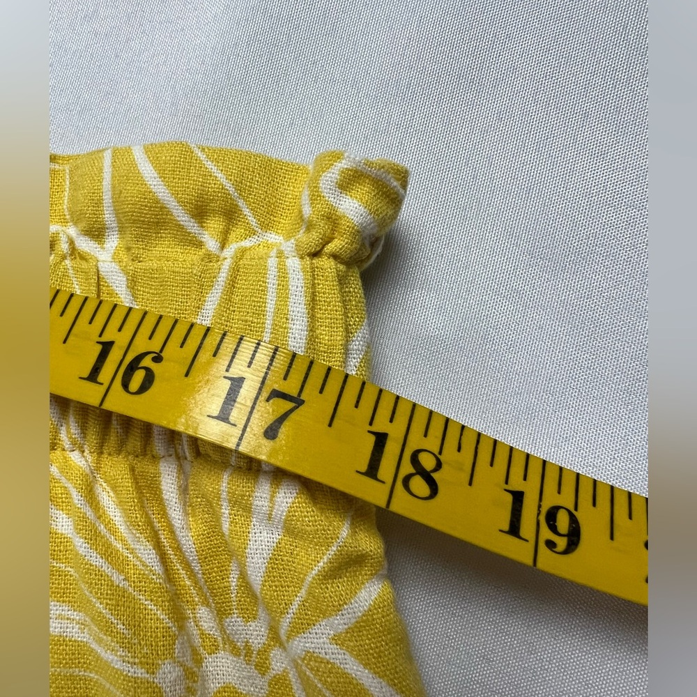 Universal Thread Floral Yellow & White Linen Rayon Blend Button Skirt. - Picture 10 of 12